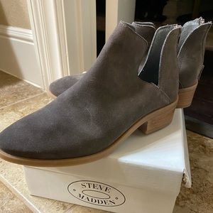 Brand new Steve Madden Booties